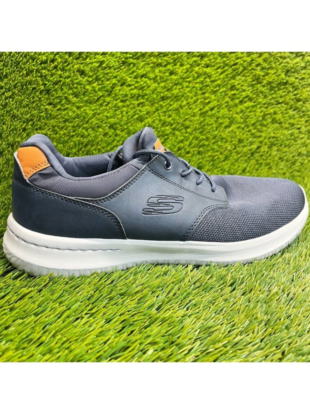 Skechers Delson Camben Mens Size 11 Blue White Walking Running Shoes Sneakers